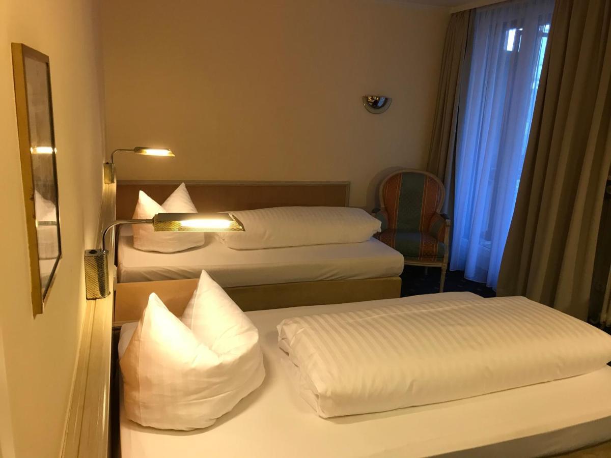 Hotel Ambiente Garni Munich Exterior photo